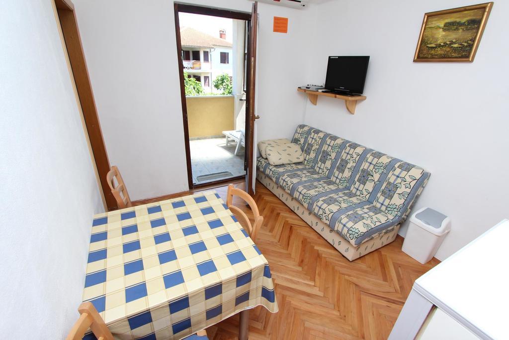 Apartments Lora Ровінь Екстер'єр фото