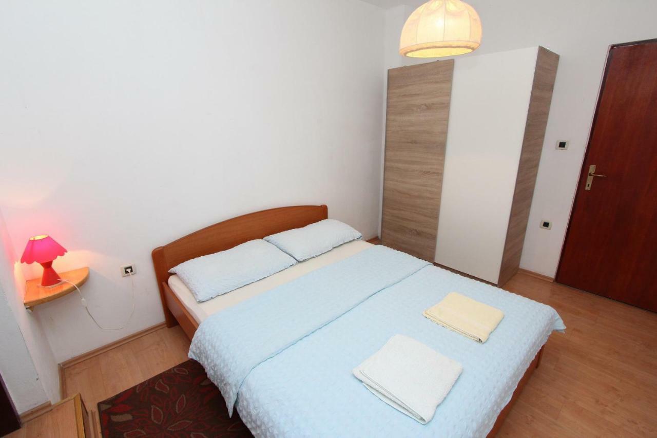 Apartments Lora Ровінь Екстер'єр фото