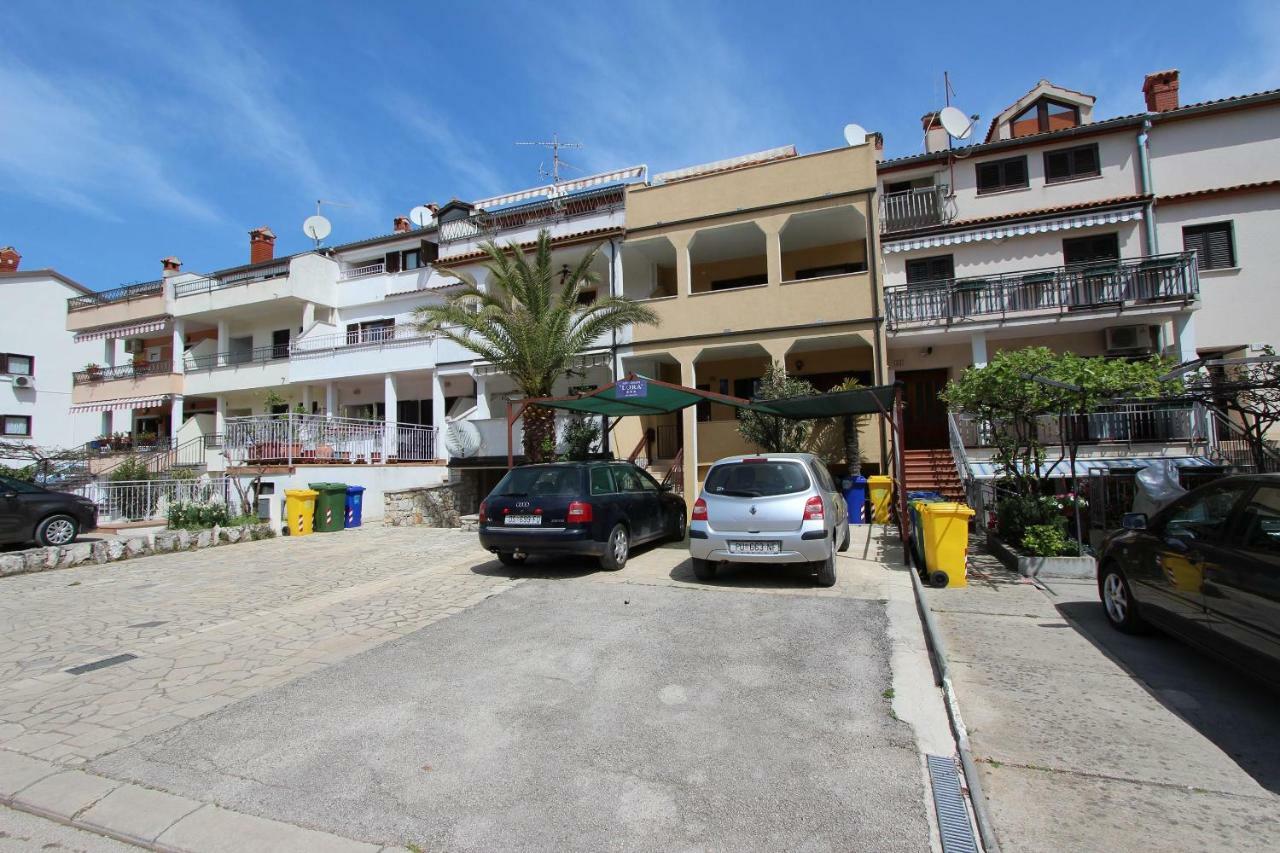 Apartments Lora Ровінь Екстер'єр фото
